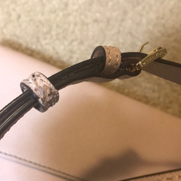 Michael Kors pink crossbody bag - Picture 12 of 12